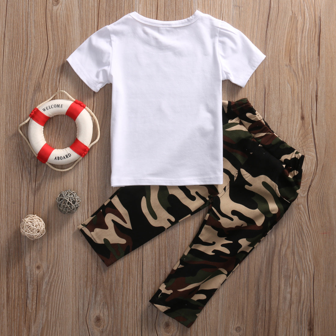 T-shirt & Camo Pants - aeronna-clothing